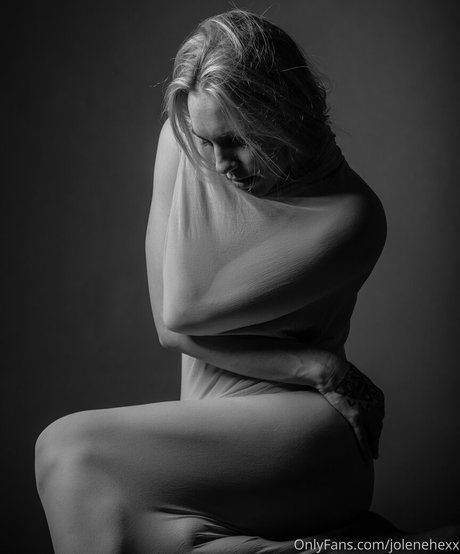 jolenehexx model perfect img