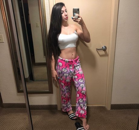 Yasmim Casadias nudes star picture