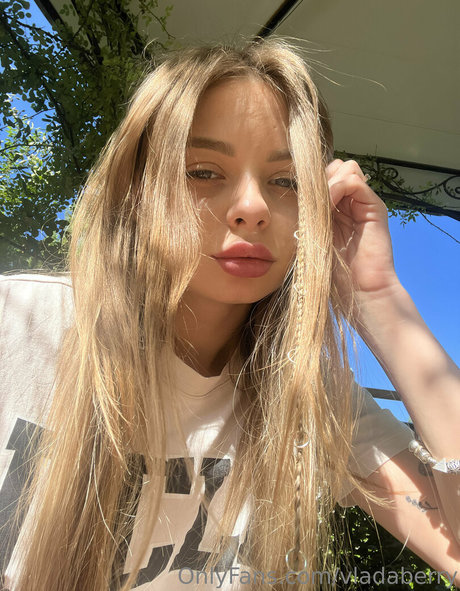 vladaberry top pornstar images