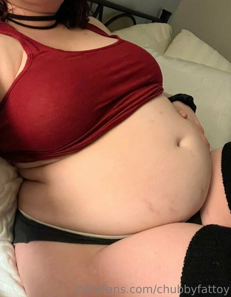 chubbyfattoy naked pornstar photo