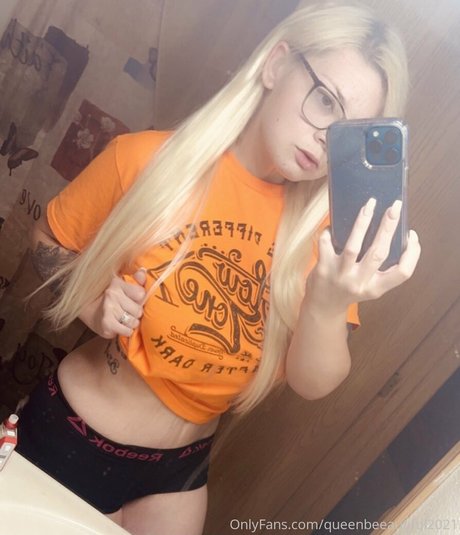 queenbeeautiful2021 top actress photos