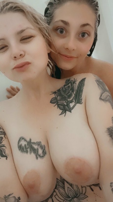 queenbeeautiful2021 pretty star pictures