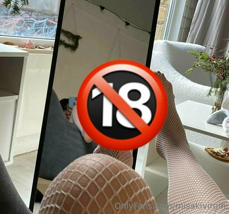 misakivirgin high quality star pictures