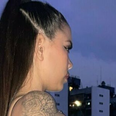 karina111111 pornstar nude pic