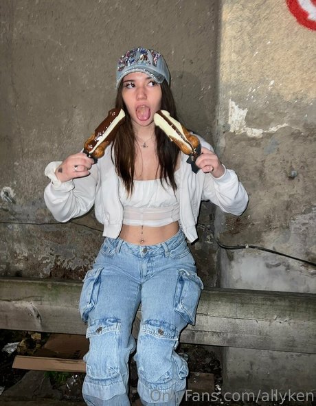 allyken exclusive pornstar pic