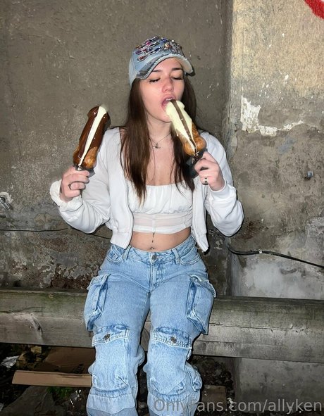 allyken nude star pictures