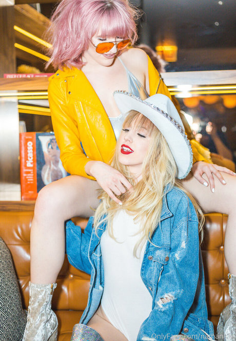 namanicks naked model pictures