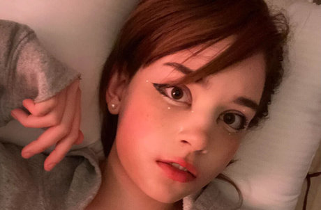 HinaToy pretty actress picture