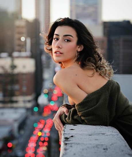 dela roo pornstar adult picture