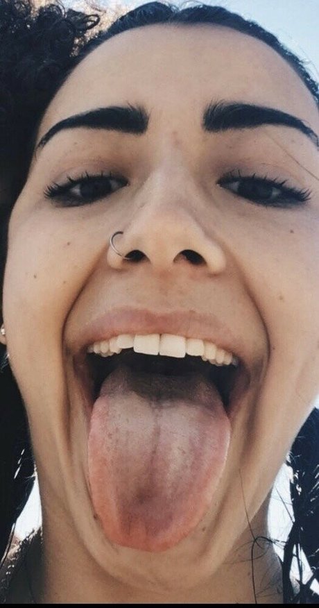 dela roo porn actress img