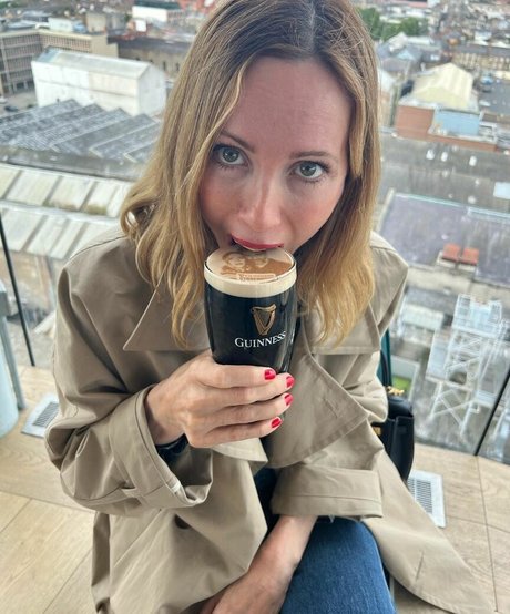 Leslie Mann perfect actress galleries