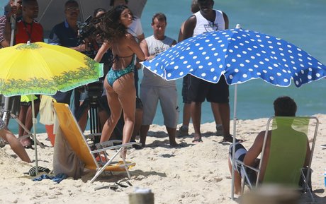 Emanuelle Araujo free actress archive