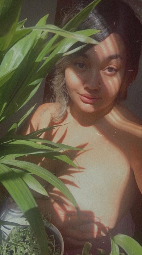 bigboobjada model erotic photos