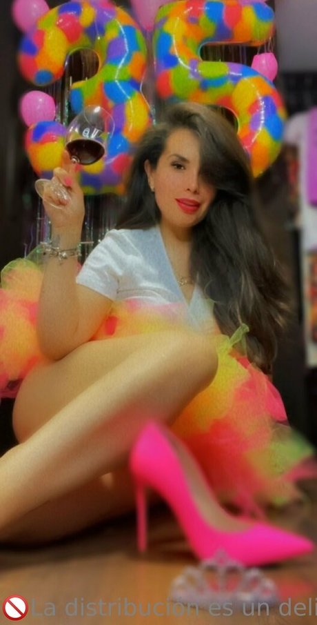 iamfey model hd galleries