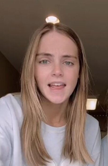 Lauren Mae free actress image