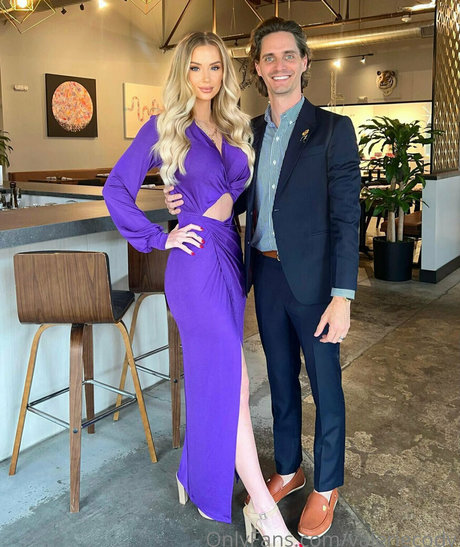 valeriecody sex star gallery