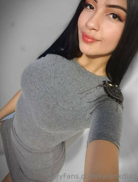 karenxdiaz star sexy pictures