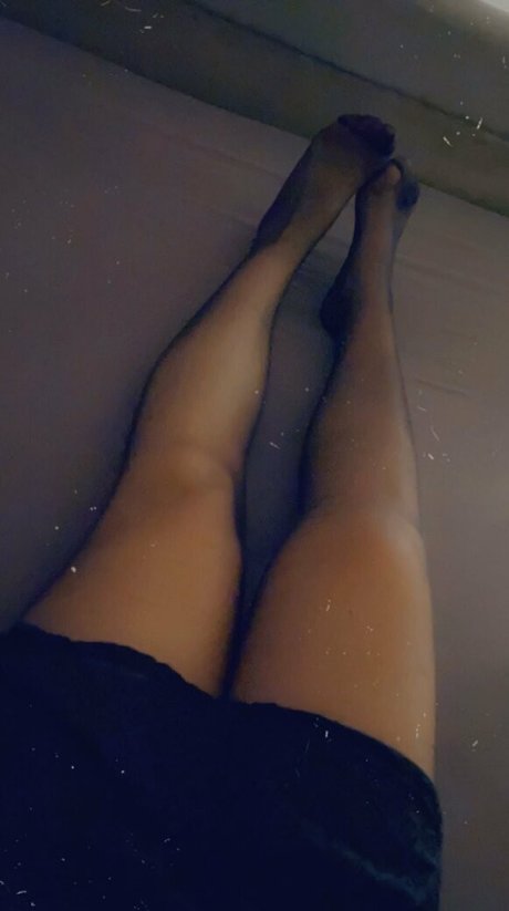 bbella69 naked model archive