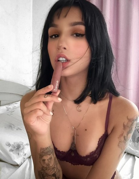 Izita m exclusive actress image