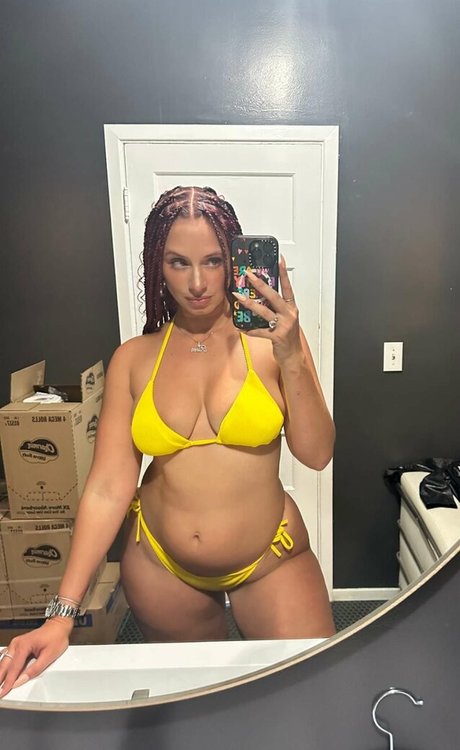 Yesjulz top model images
