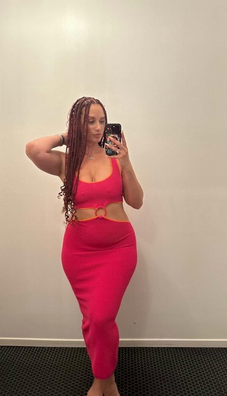 Yesjulz erotic actress gallery