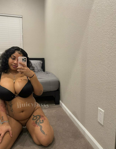 jjuicyjasss4free star pretty image