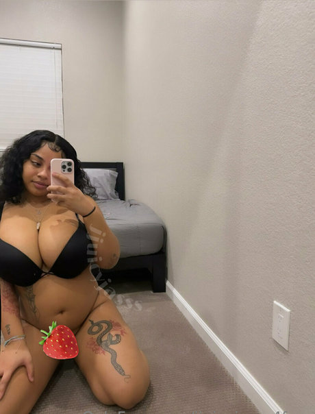 jjuicyjasss4free xxx star photos