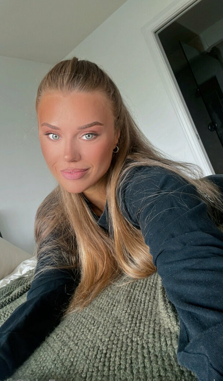 madisonbrock sexy model galleries