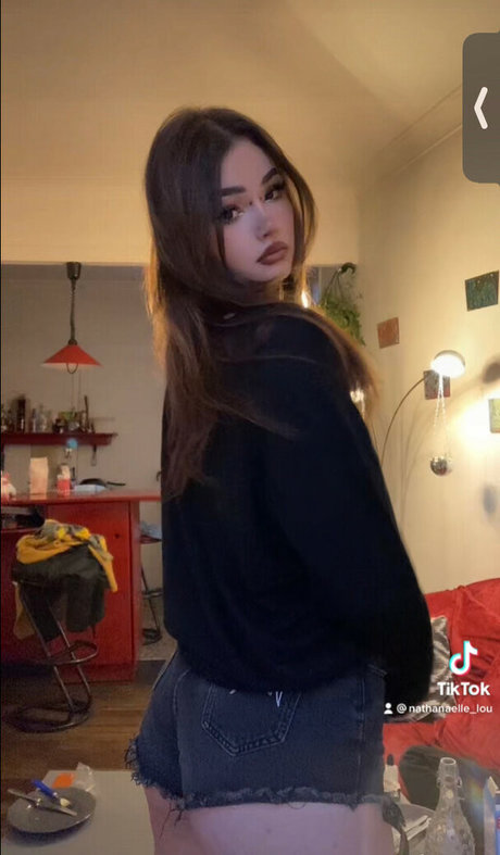 The slutty grunge sex actress archive