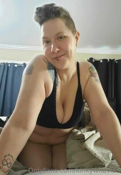 kinkywhovian star pretty archive