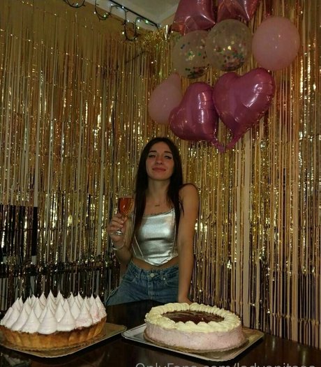 ladyanitaaaa nudes star image