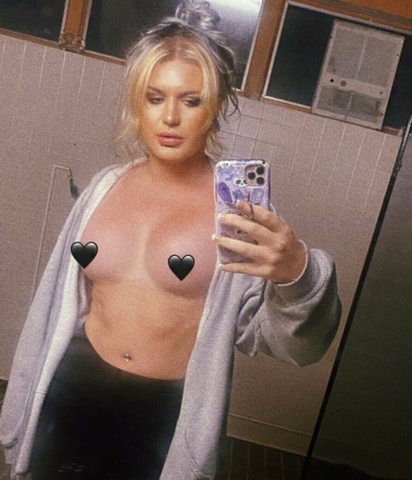 Jamie Senegal erotic star archive