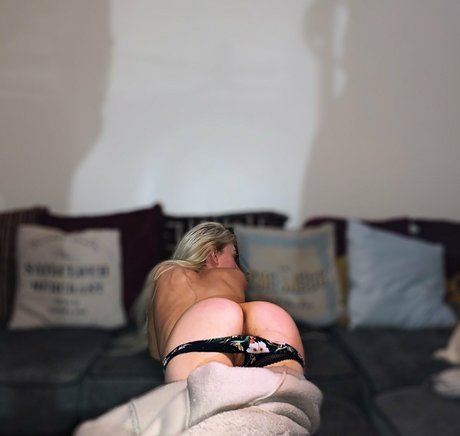 amylicks nude model photos