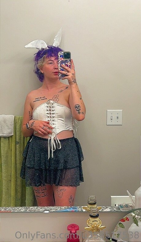 bee0903 pornstar pretty image