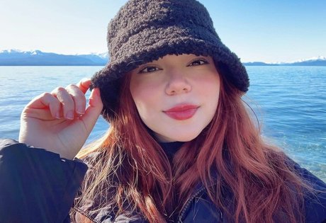 Maimy Nyan hot pornstar image