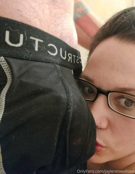 jayleneswallows star naked image