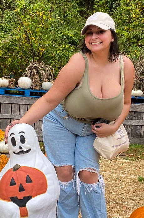 Caroline Casbon top actress pic