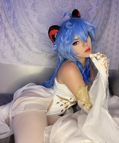 sincerelyfreya model perfect pictures