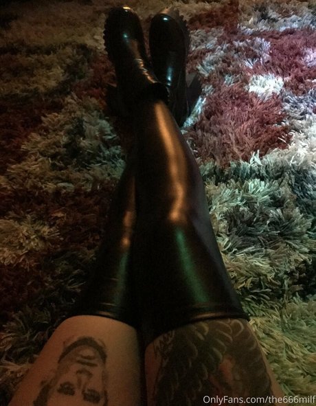 parisbush top pornstar gallery