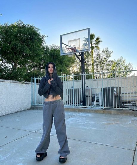 tiny pretty j pornstar perfect pic