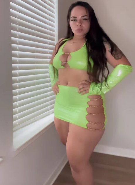 Vbadest sexy model picture