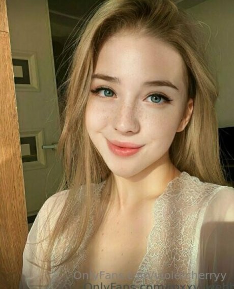 violetcherryy exclusive actress archive