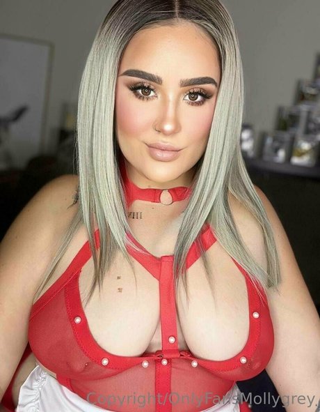 itsmollygrey erotic model picture