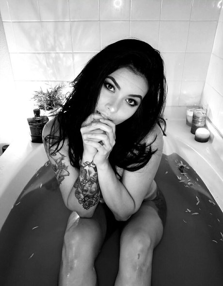 Sailorfox31 sex model images