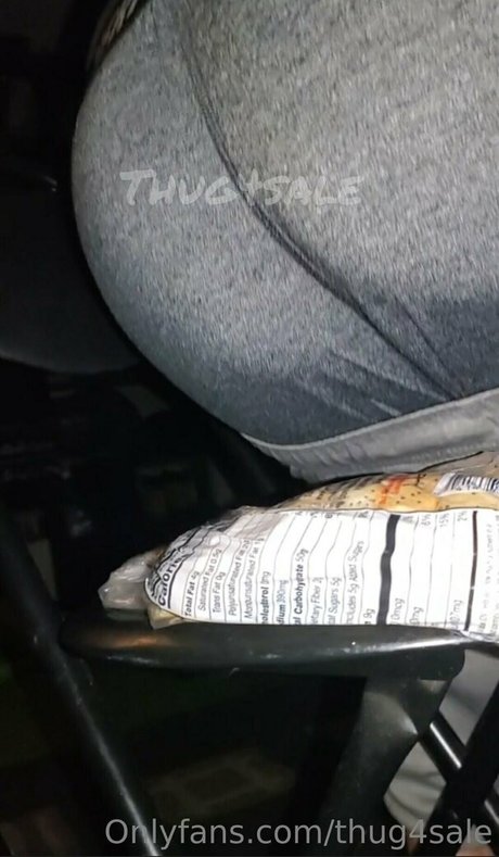 thug4sale model exclusive photo