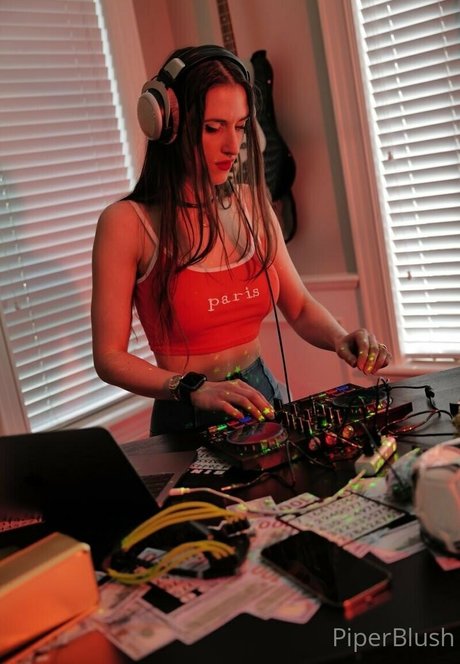 piperblushfree pretty star archive