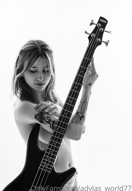 adylasworld model beautiful photos