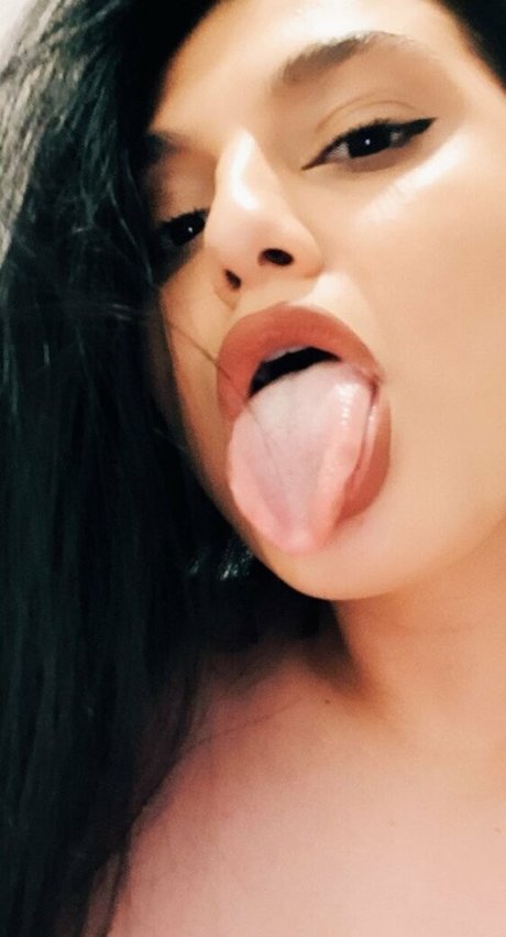 mydaisydolly beautiful model image