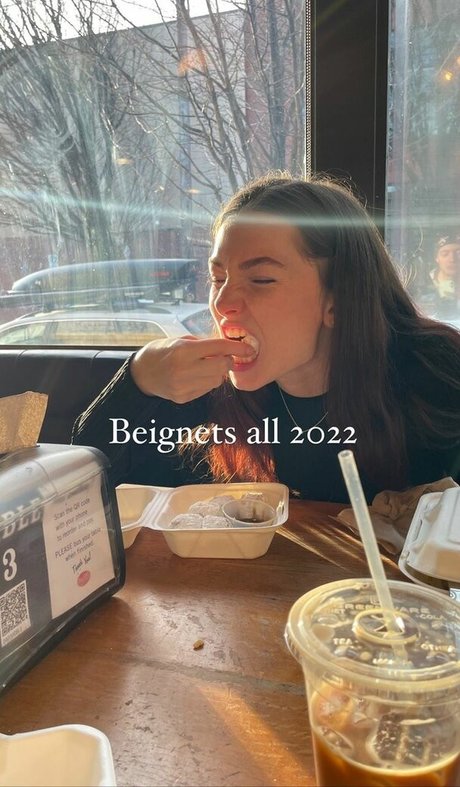 Lizzydm top pornstar pictures