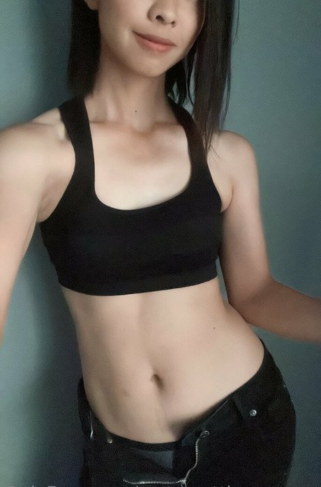 sprtpscrtthrowaway free actress img